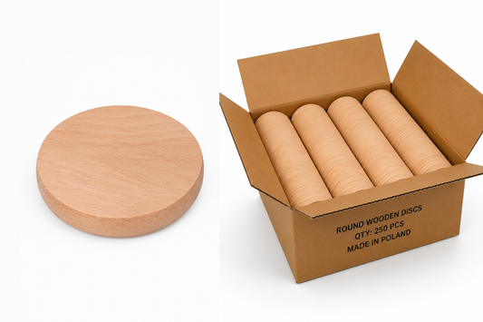 Bulk Box 10 cm – okrągłe deski bukowe do graweru i personalizacji w kartonie zbiorczym 250 szt., drewniane blanki B2B made in Poland
