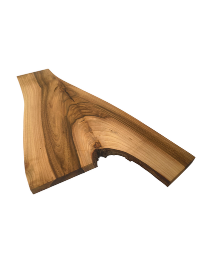 Deska z orzecha | Deska z drewna orzecha włoskiego – unikatowa, olejowana, okorowana, naturalna, idealna do kuchni i serwowania